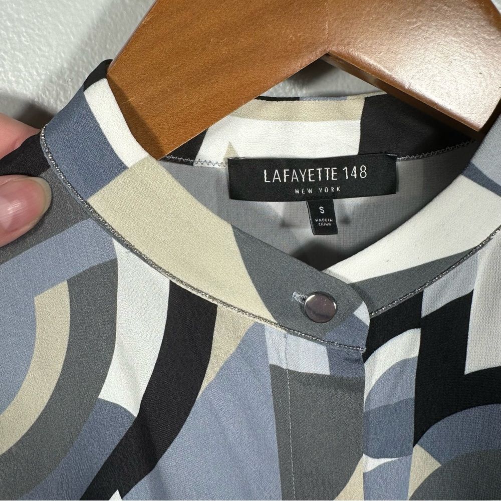 Lafayette 148 New York Scottie Abstract Geometric Blouse Size Small Contemporary - Picture 7 of 13